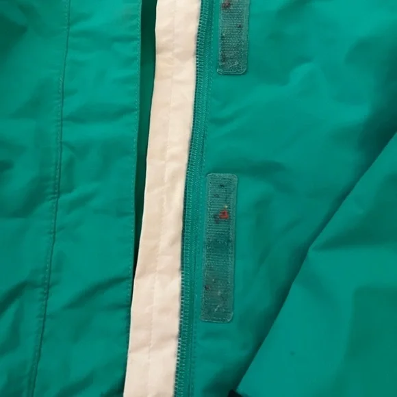 The NorthFace Women's Ski HyVent Jacket. - Picture 5 of 14